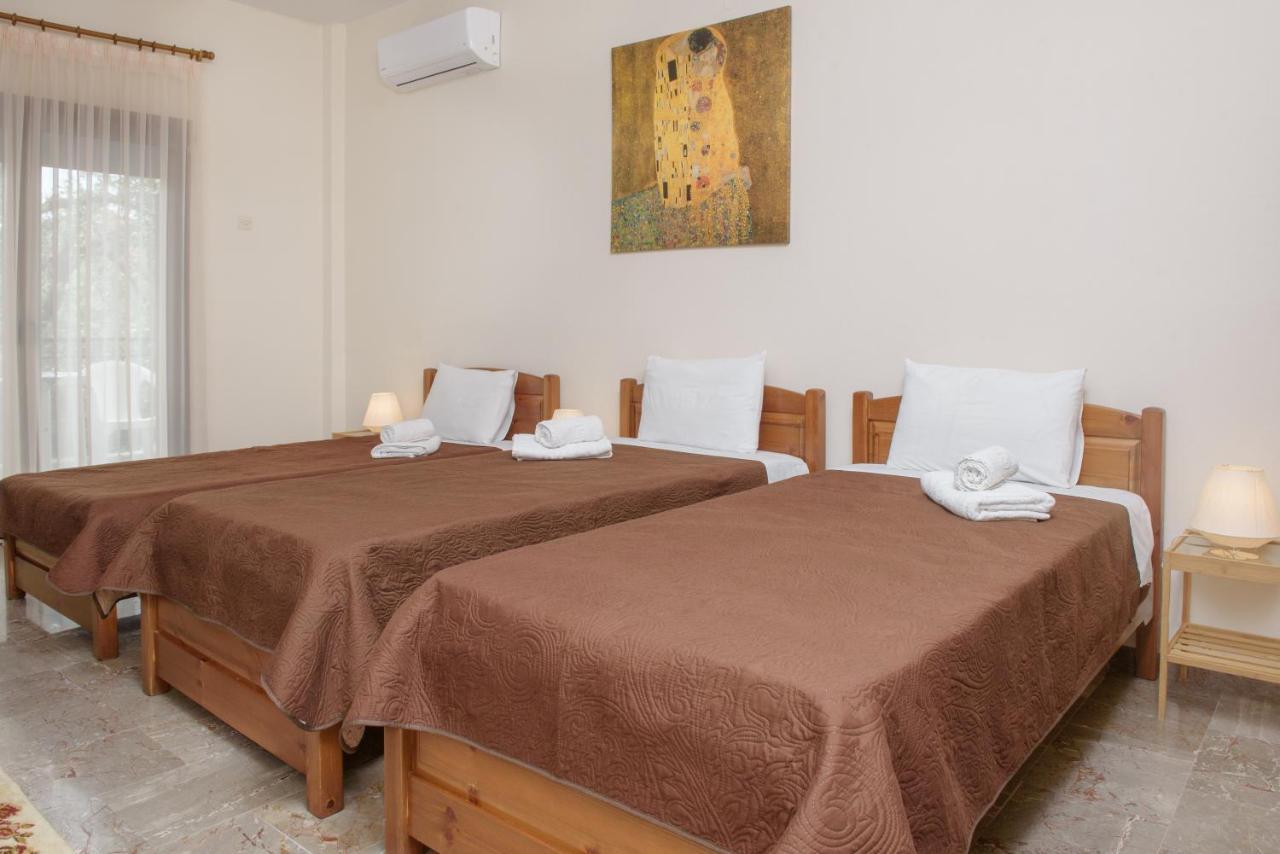 Dili Apartments Ierissos Extérieur photo